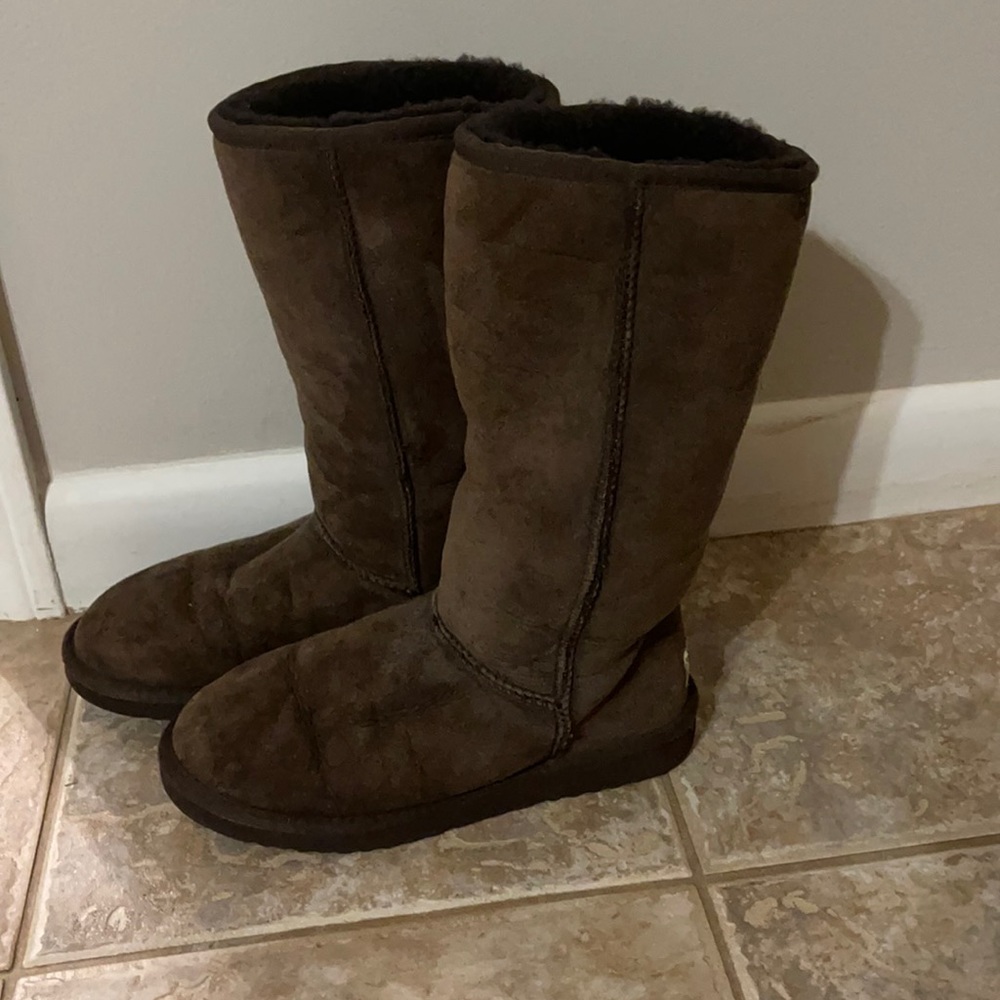Brown uggs - tall size 7